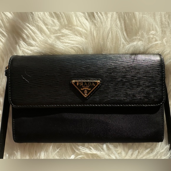 Prada Leather and Nylon Wallet with Detachable Strap - Picture 5 of 13